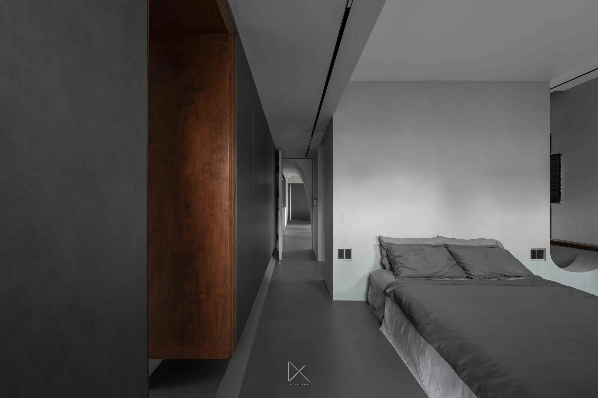 E_Master Bedroom