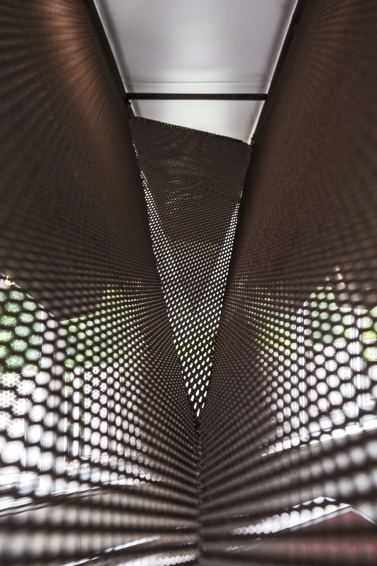 Y26 — Experimental Series 實驗系列 · Commercial & Public 商業與公共空間 · 台北